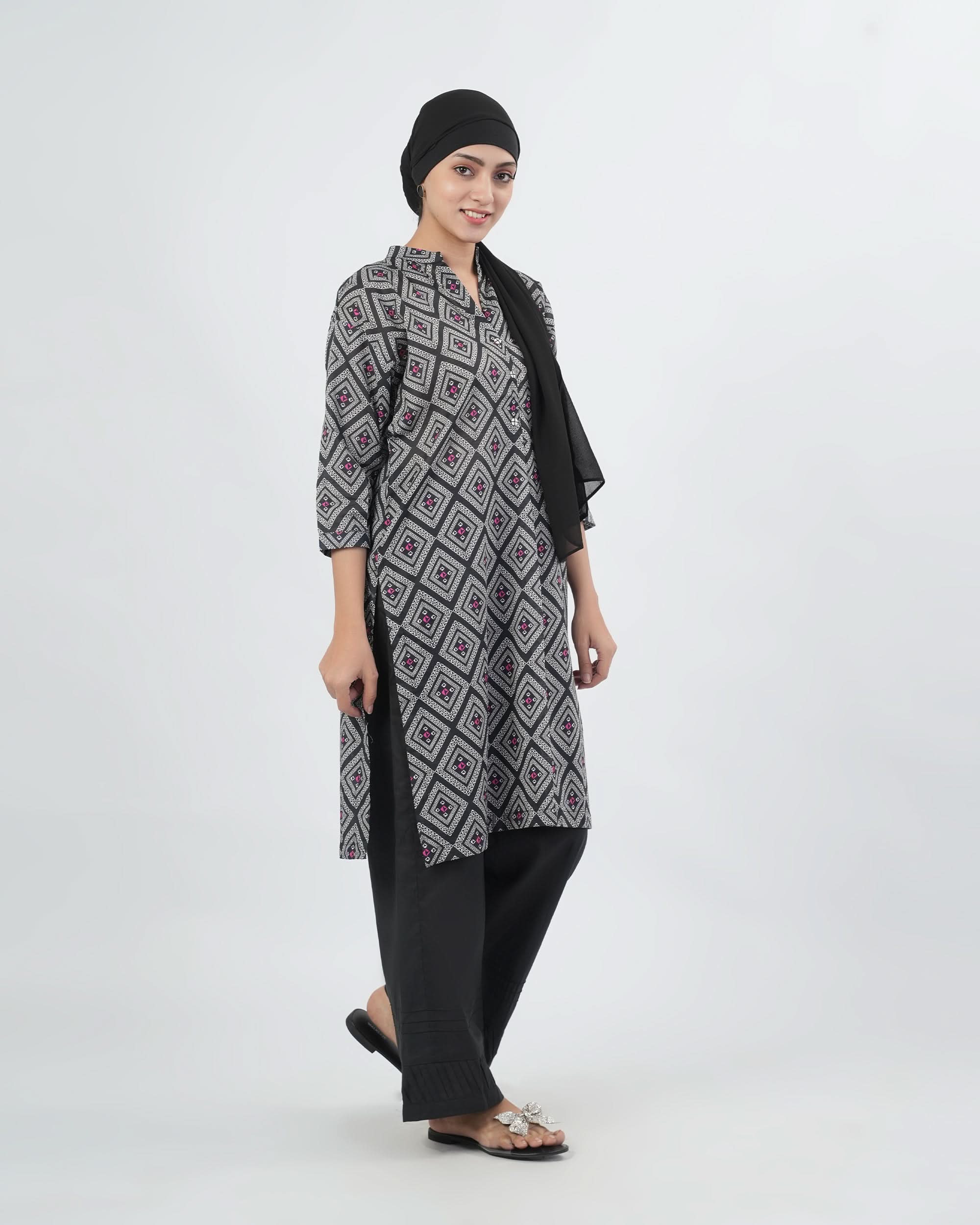 Valuables Women’s Printed Kurti