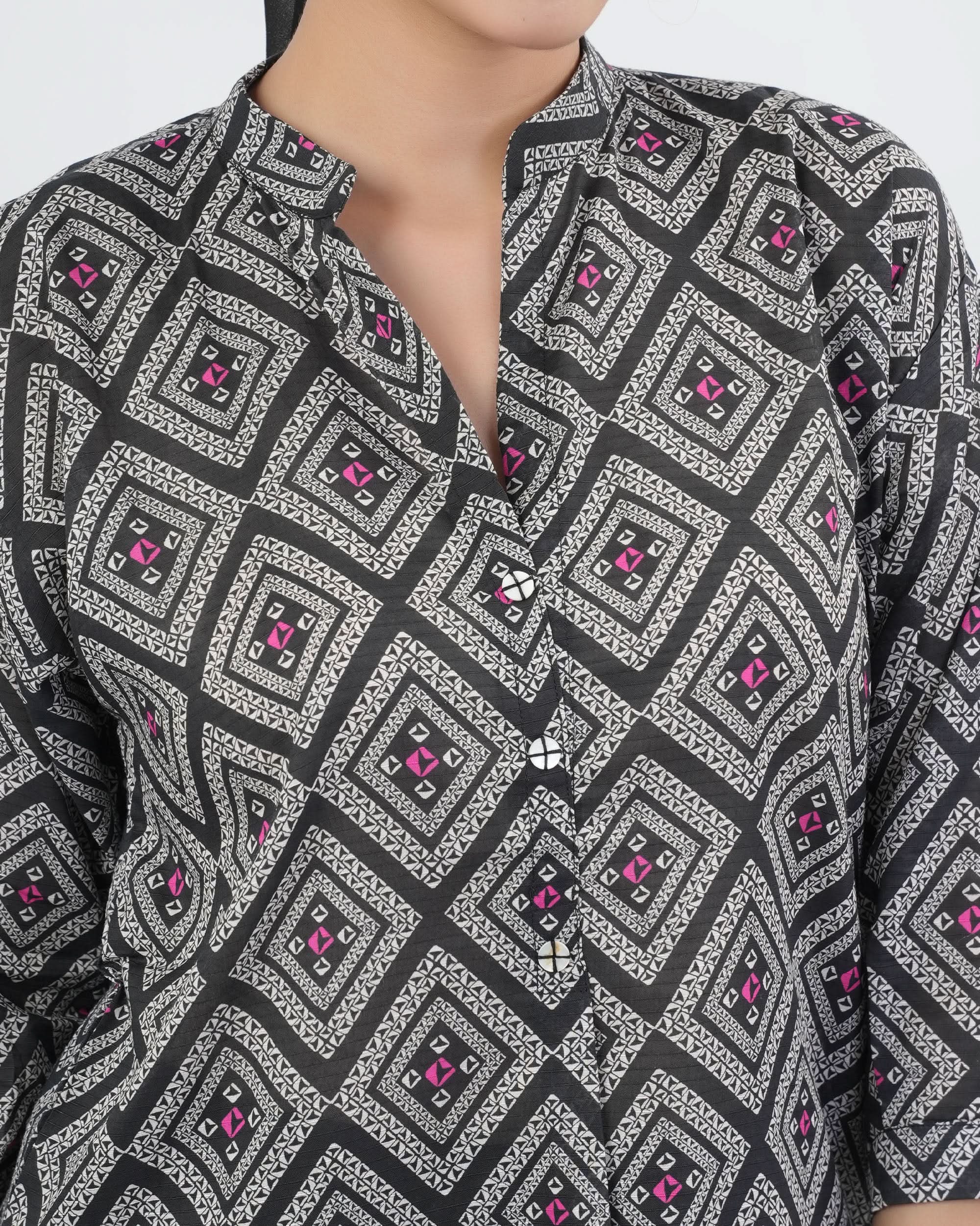 Valuables Women’s Printed Kurti