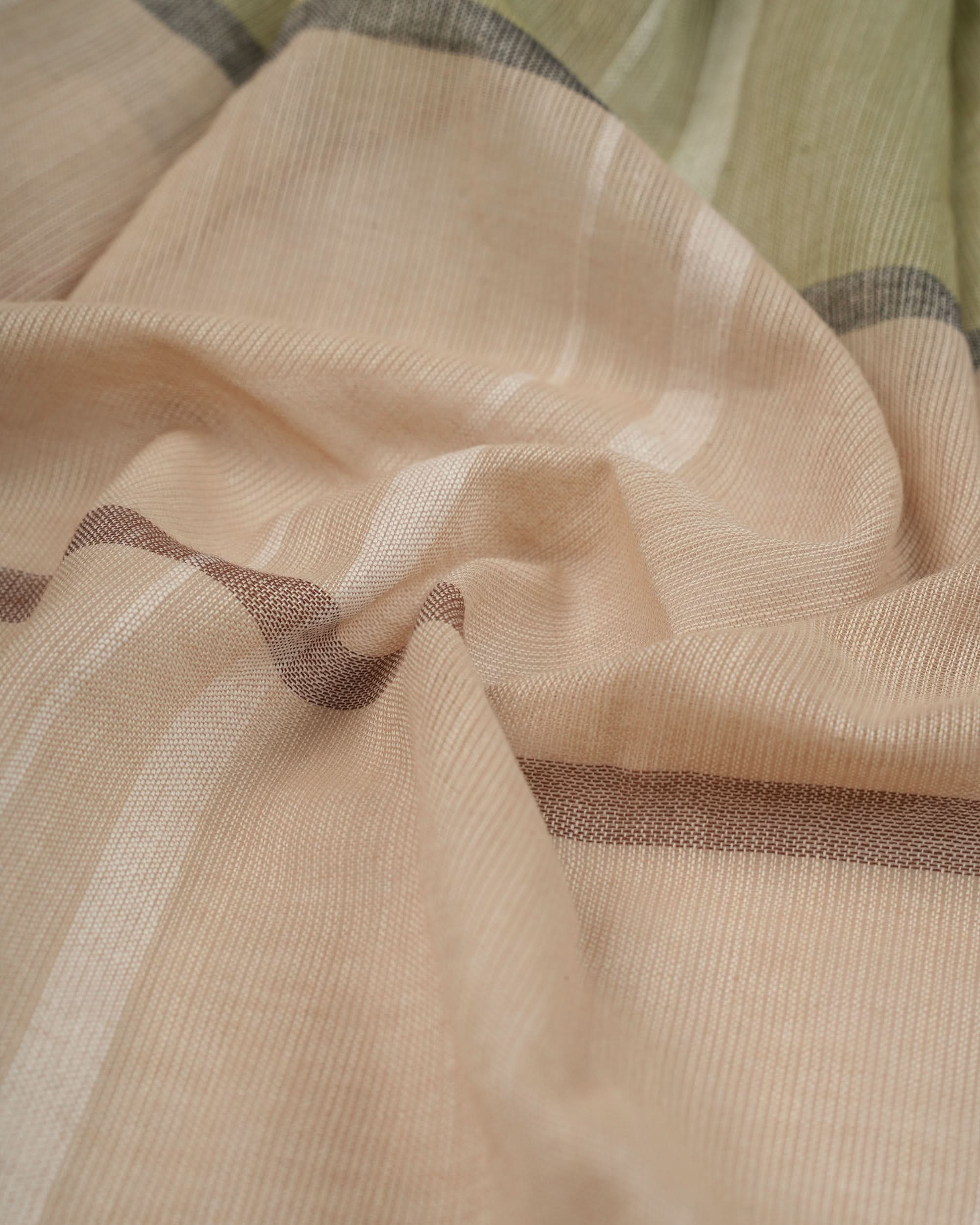 Eminent Women's Scarf