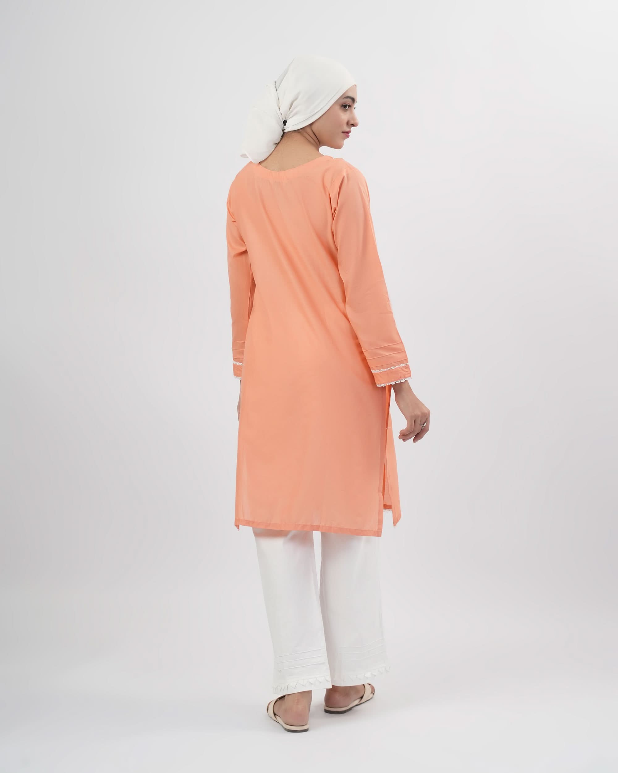 Valuables Women Embroidered Kurti