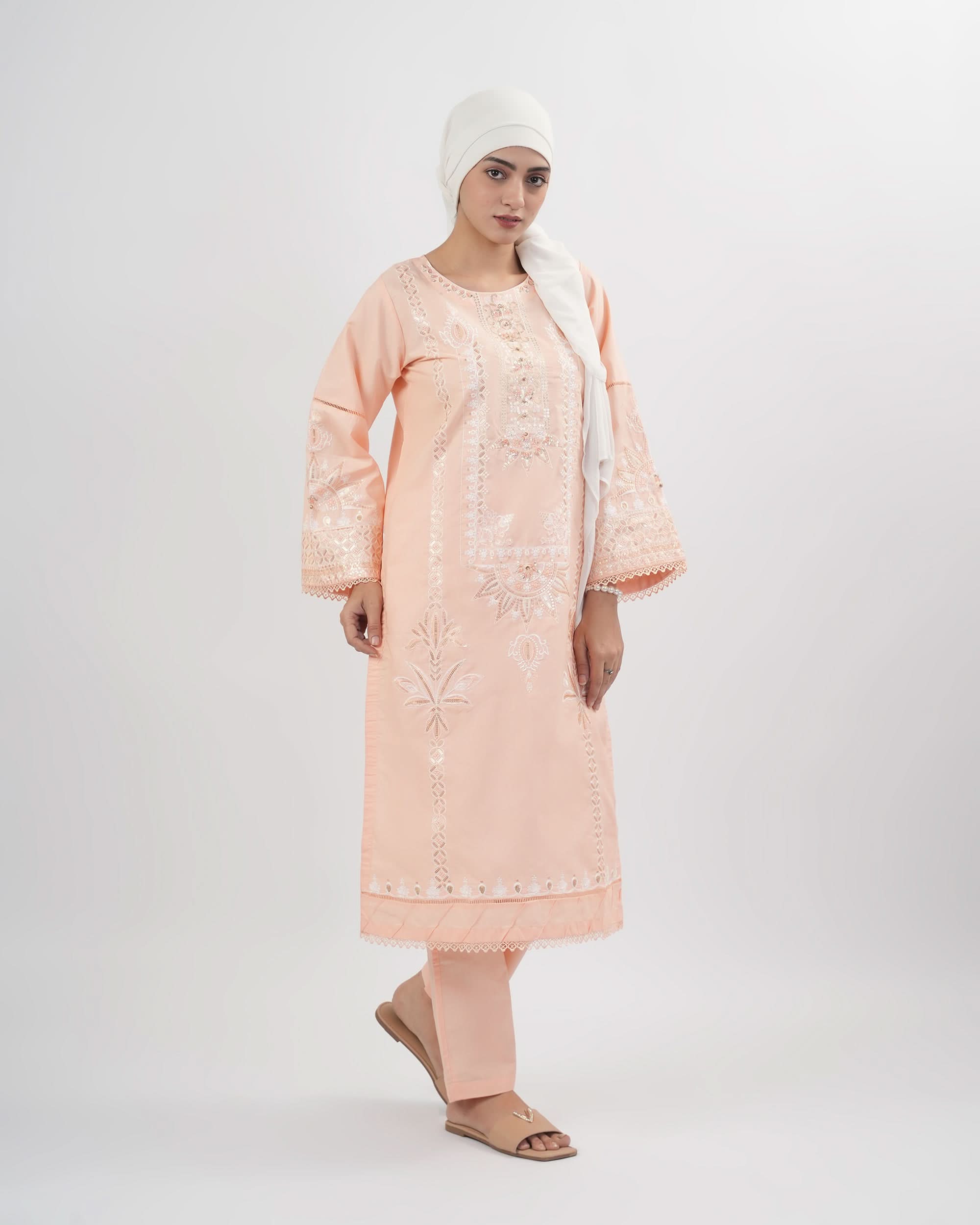 Valuables Women Embroidered 2PCS Suit