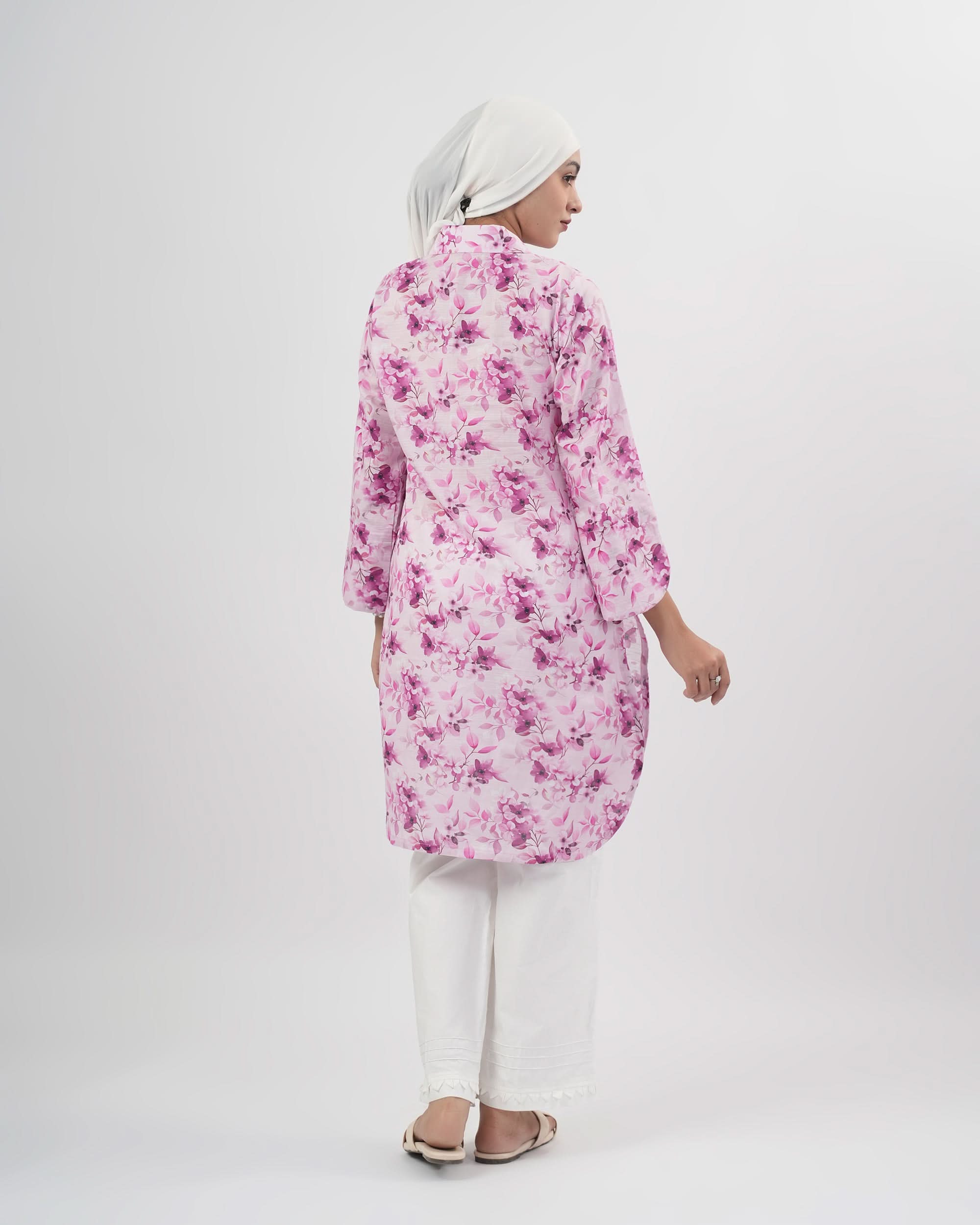 Valuables Women’s Printed Kurti