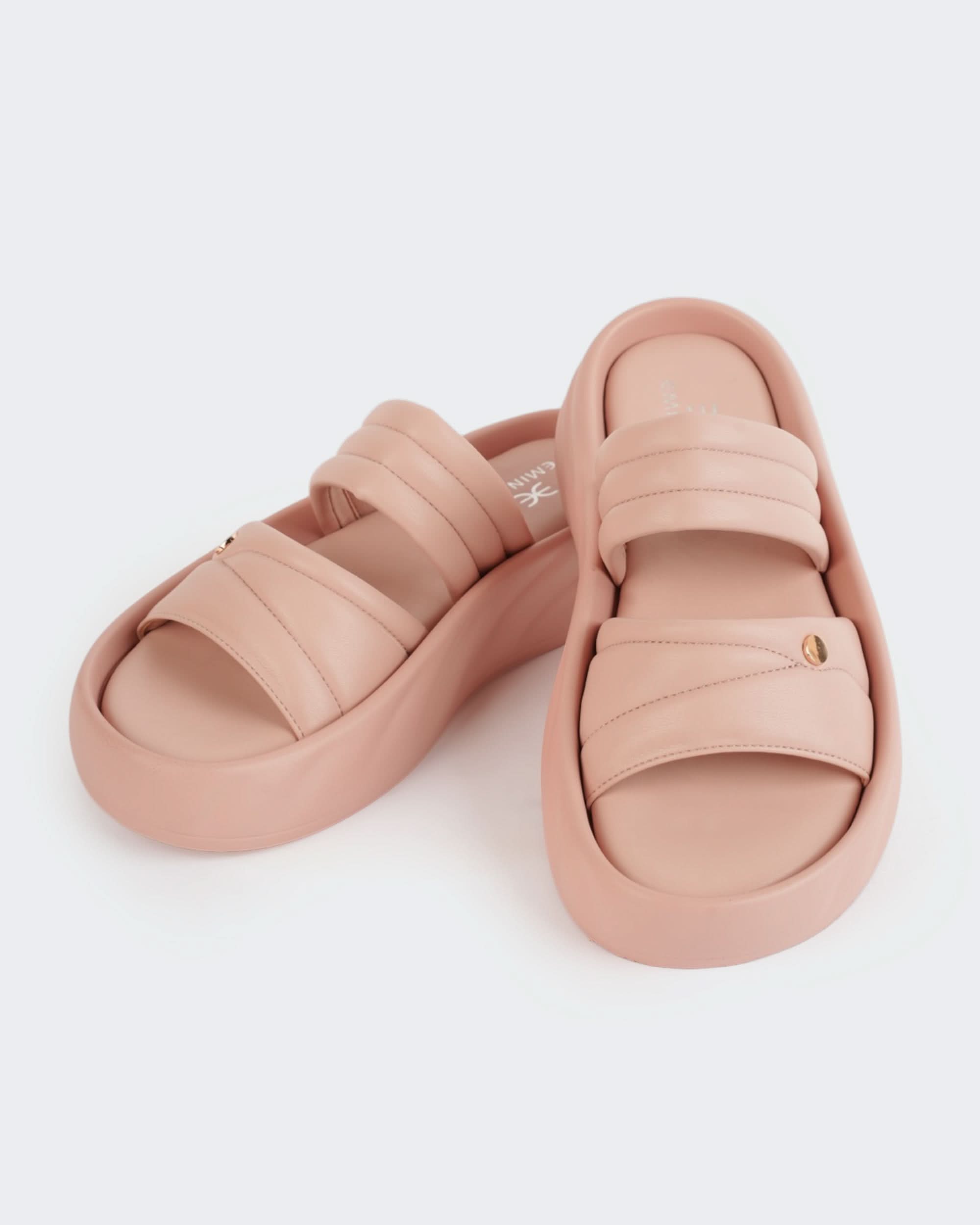 Eminent Women’s Softy