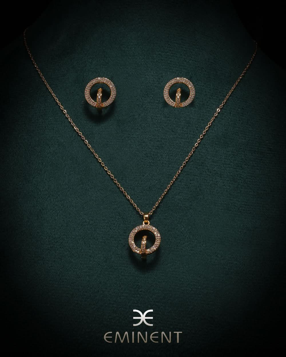 Eminent Locket Set