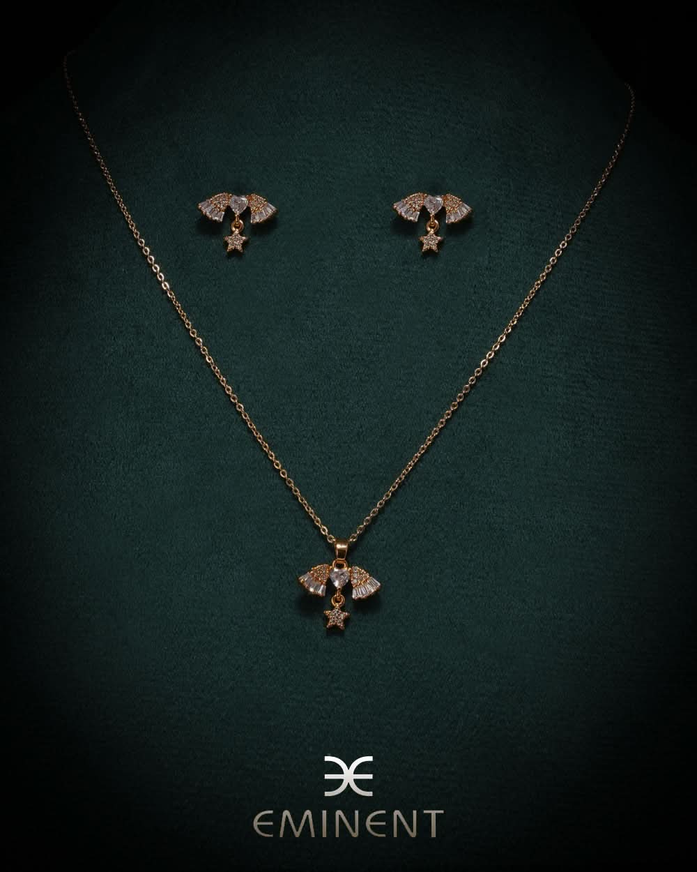 Eminent Locket Set