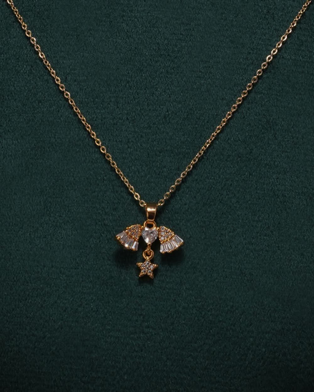 Eminent Locket Set