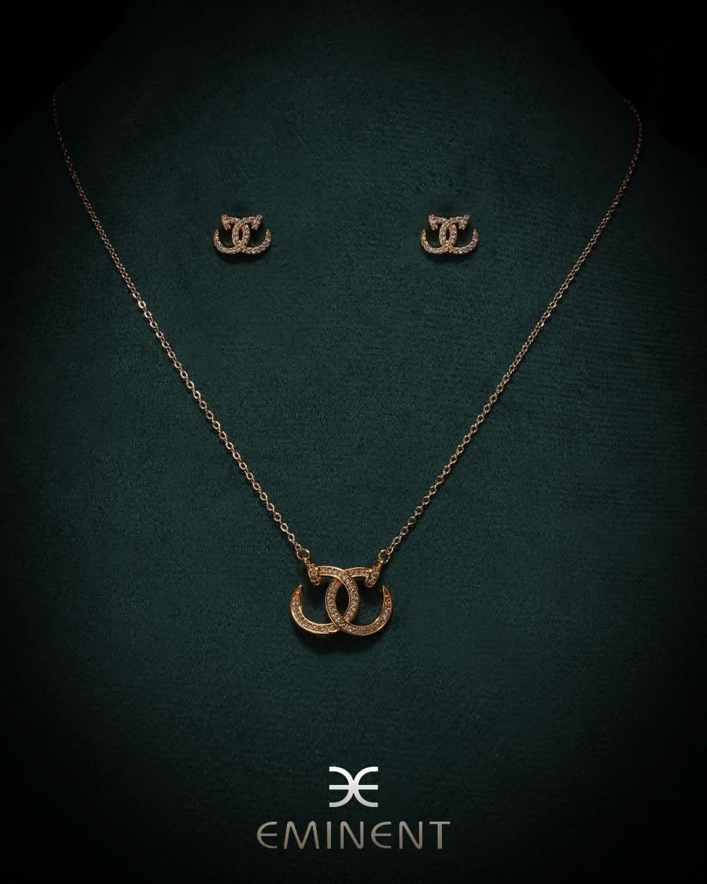 Eminent Locket Set
