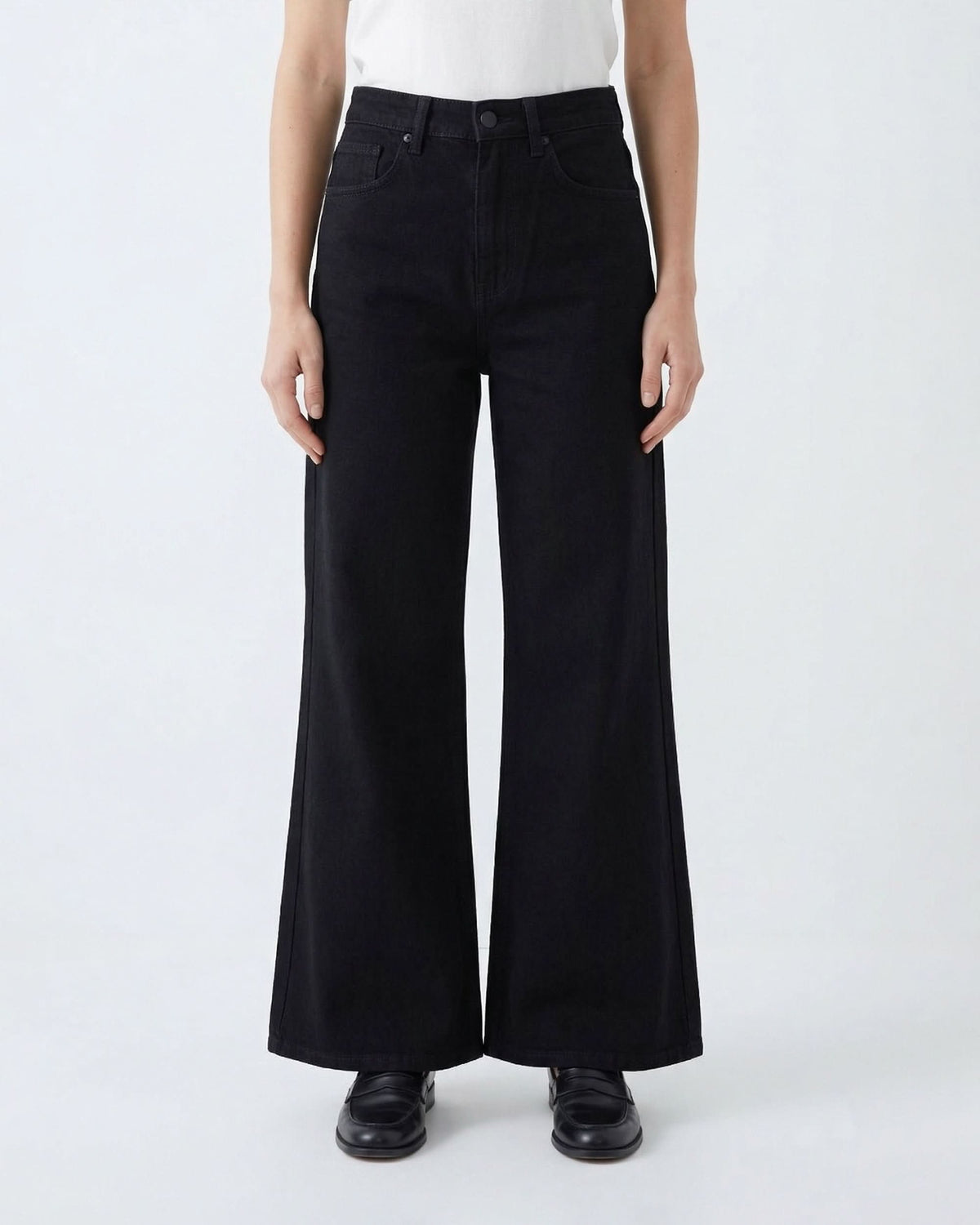 Women’s Flared Denim Pant