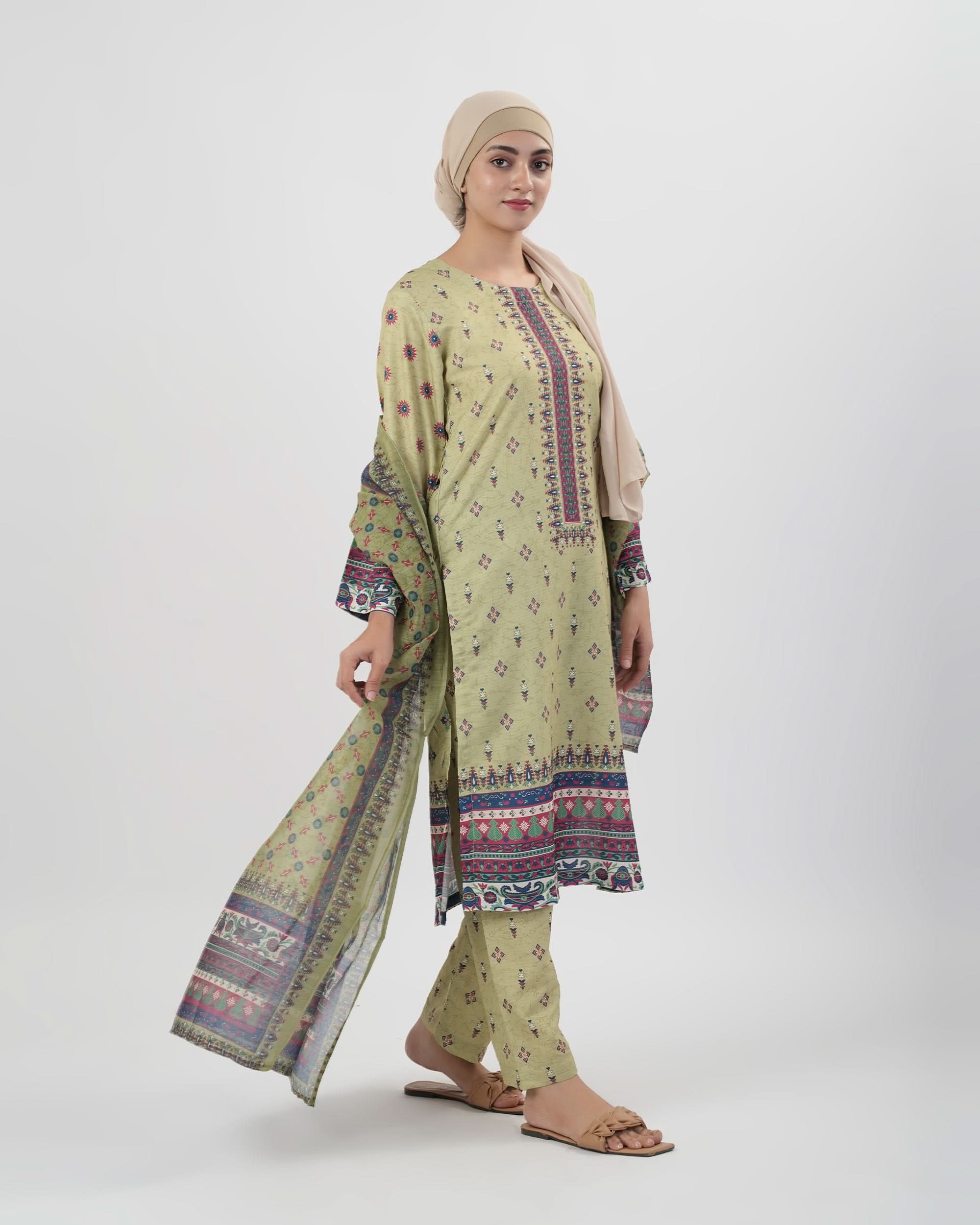 Valuables Women’s Printed 3-Pcs Suit