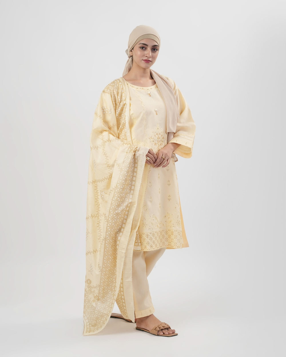 Valuables Women Embroidered 3Pcs Suit