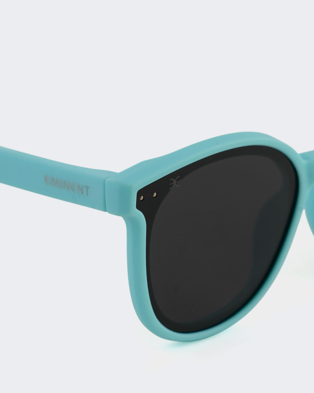 Eminent Trendy Round Sunglasses