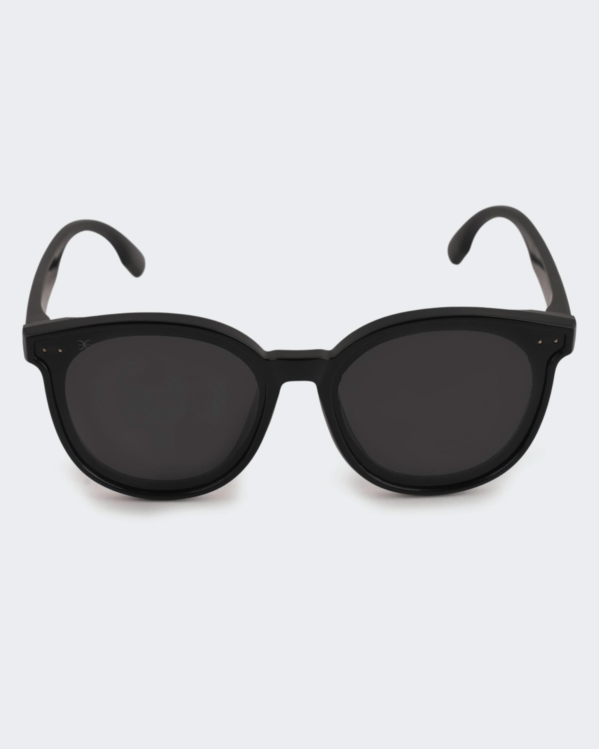 Eminent Classic Round Sunglasses