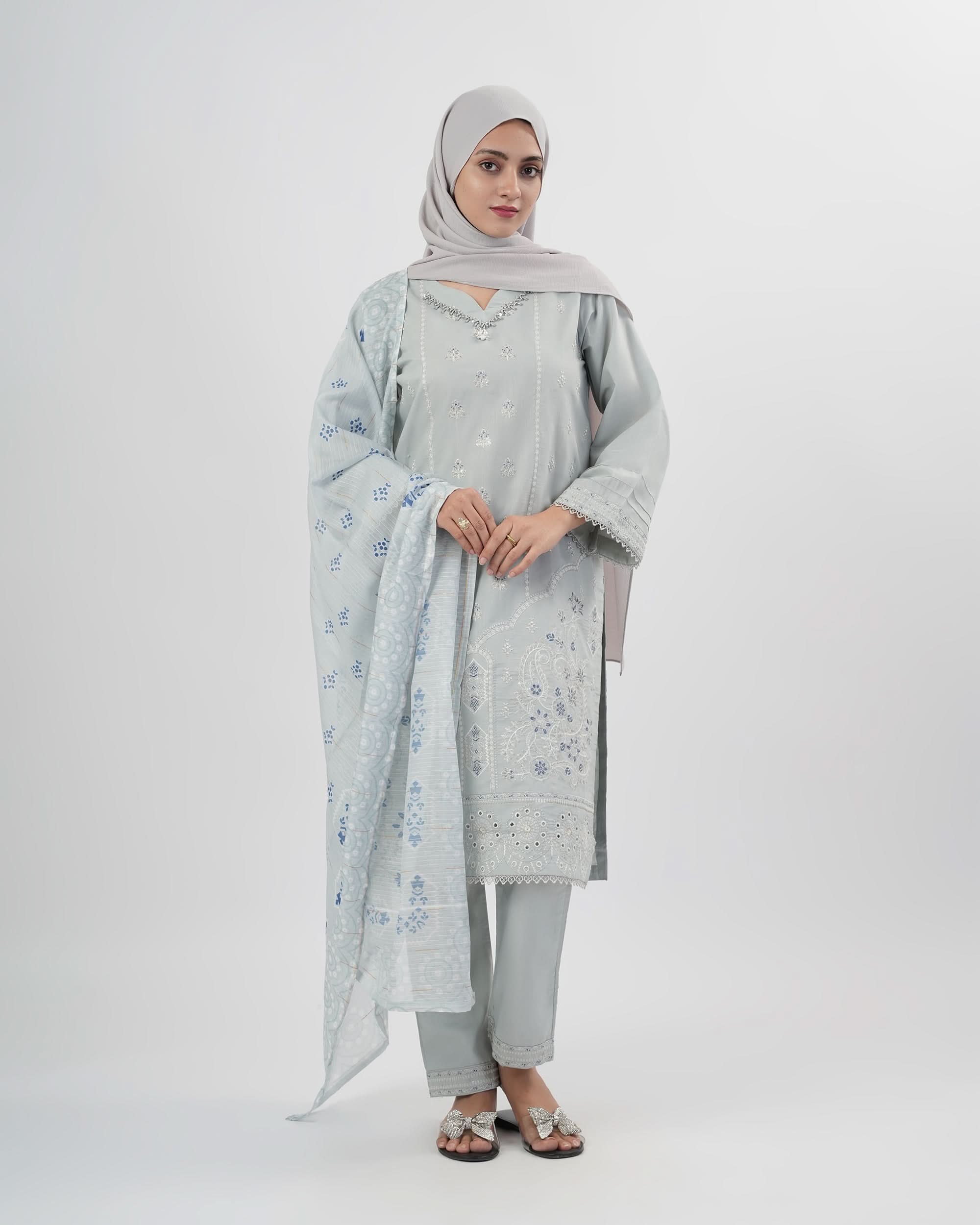 Valuables Women Embroidered 3Pcs Suit