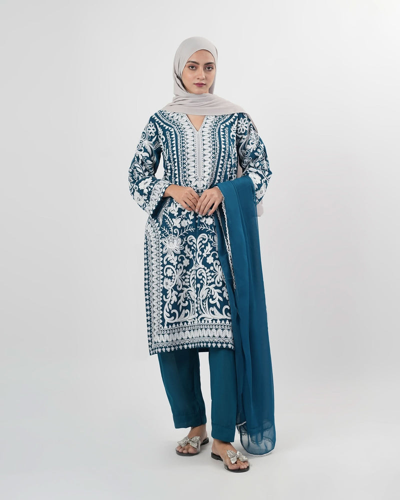 Valuables Women Chiffon Embroidered 3-Piece Suit