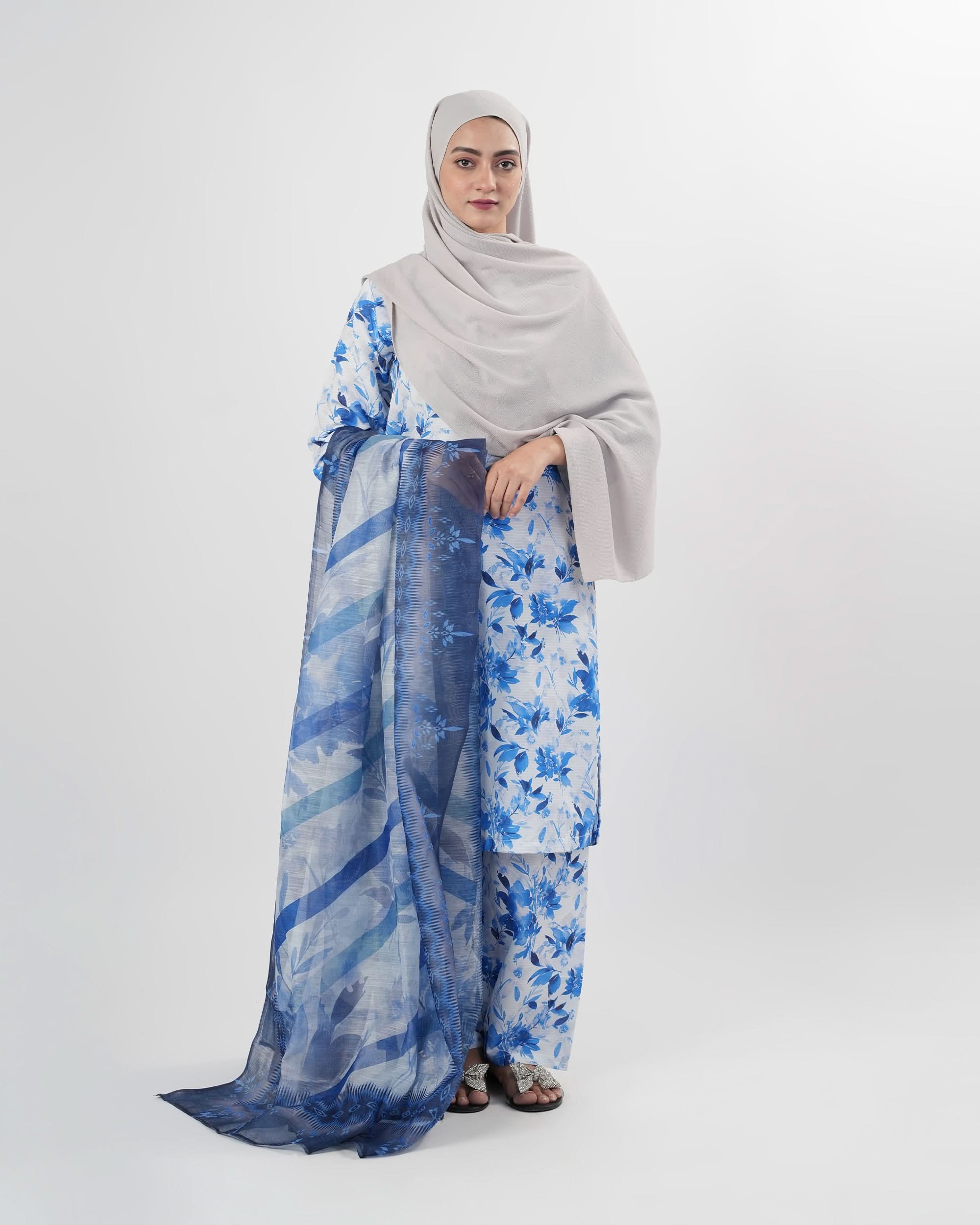 Valuables Women’s Printed 3-Pcs Suit