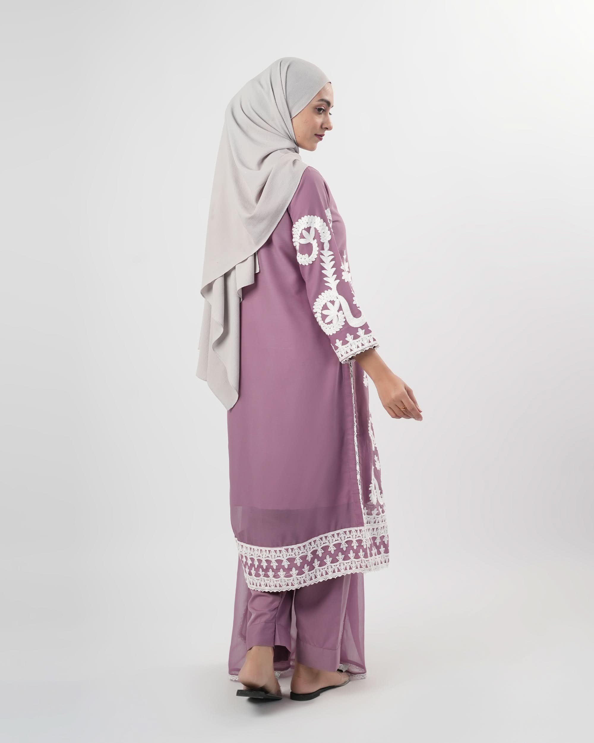 Valuables Women’s Embroidered Chiffon 3Pcs Suit