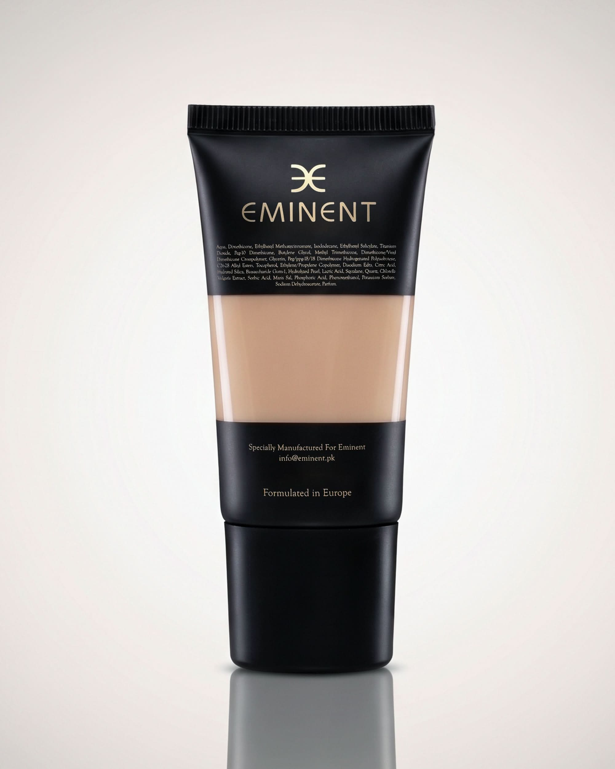 Eminent Foundation Flawless Long Wear