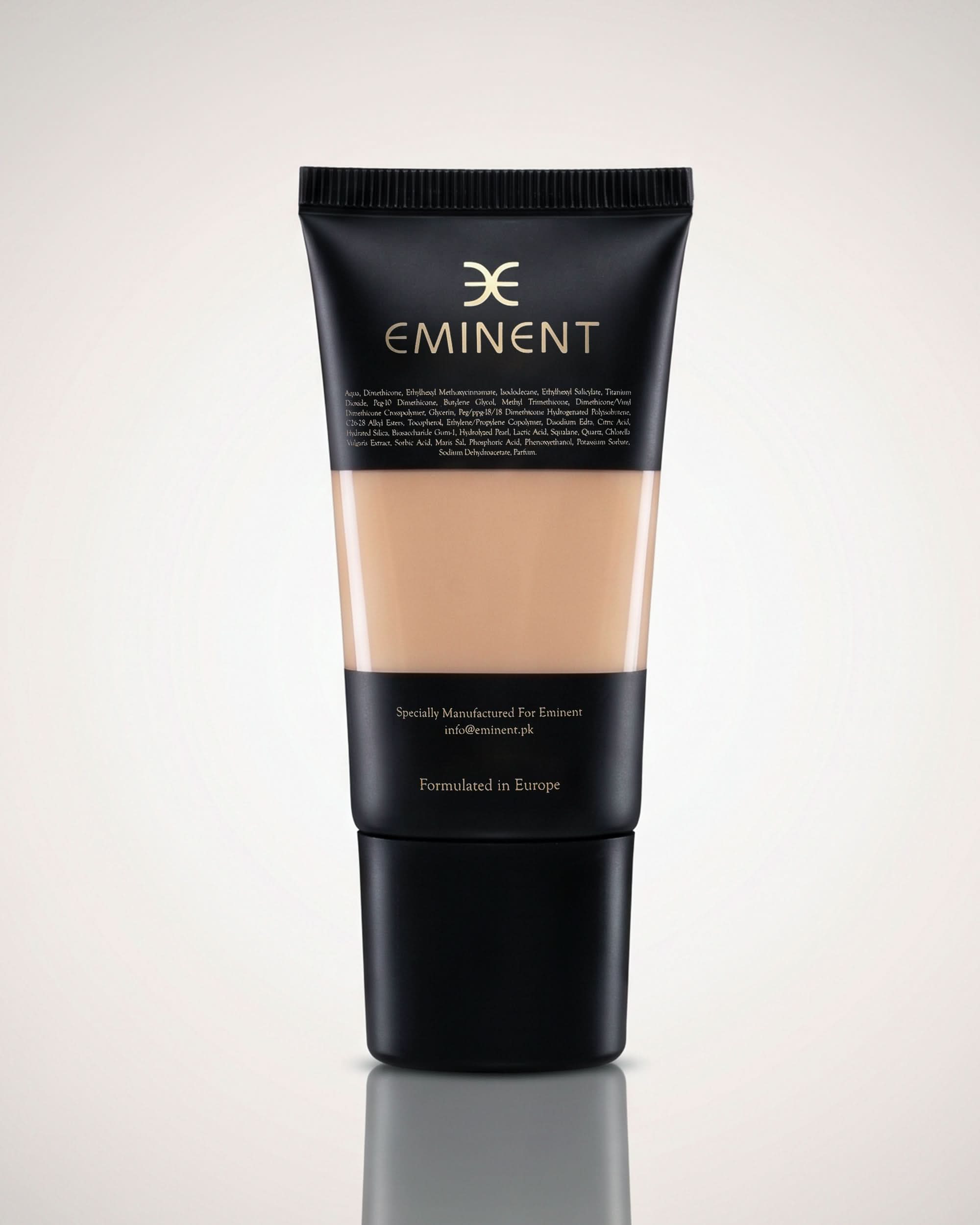 Eminent Foundation Flawless Long Wear