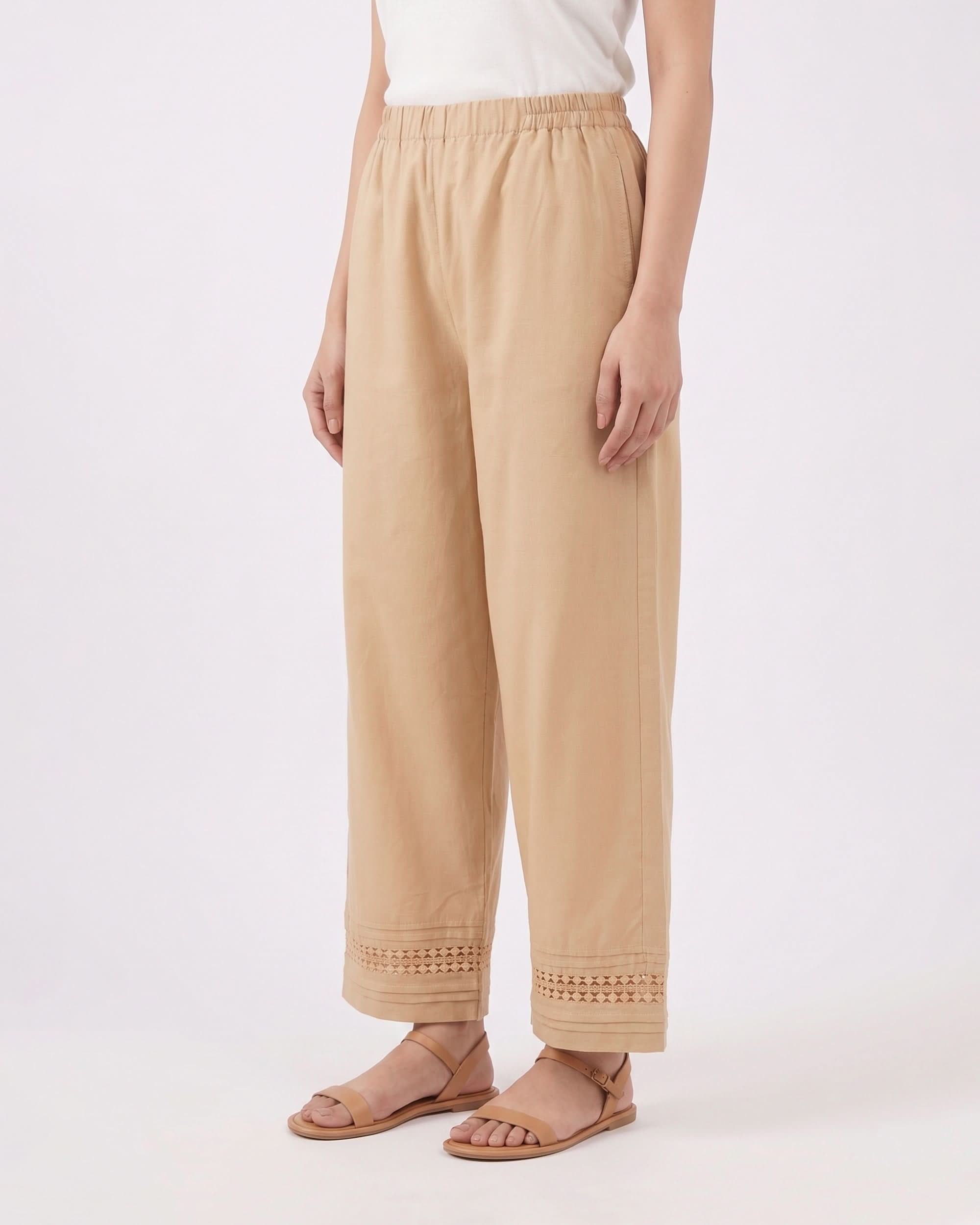 Eminent Women’s Woven Trouser