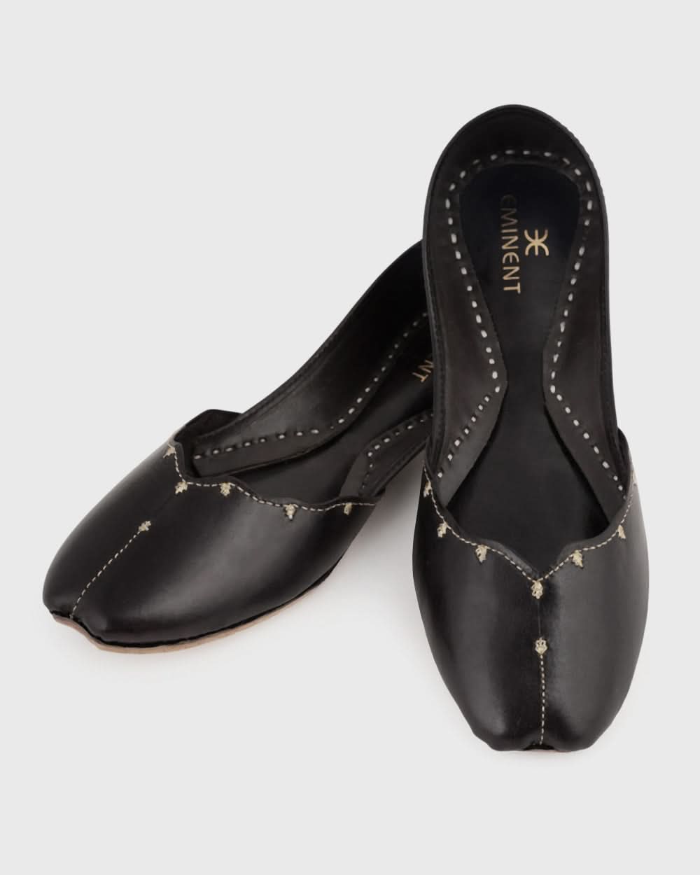 Eminent Women's Leather Khussa