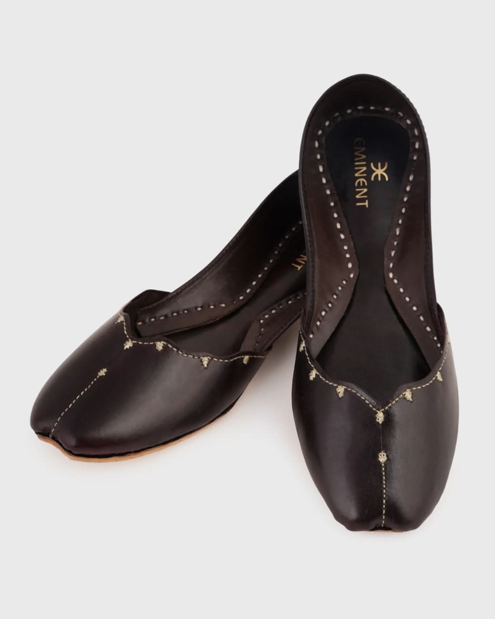 Eminent Women's Leather Khussa