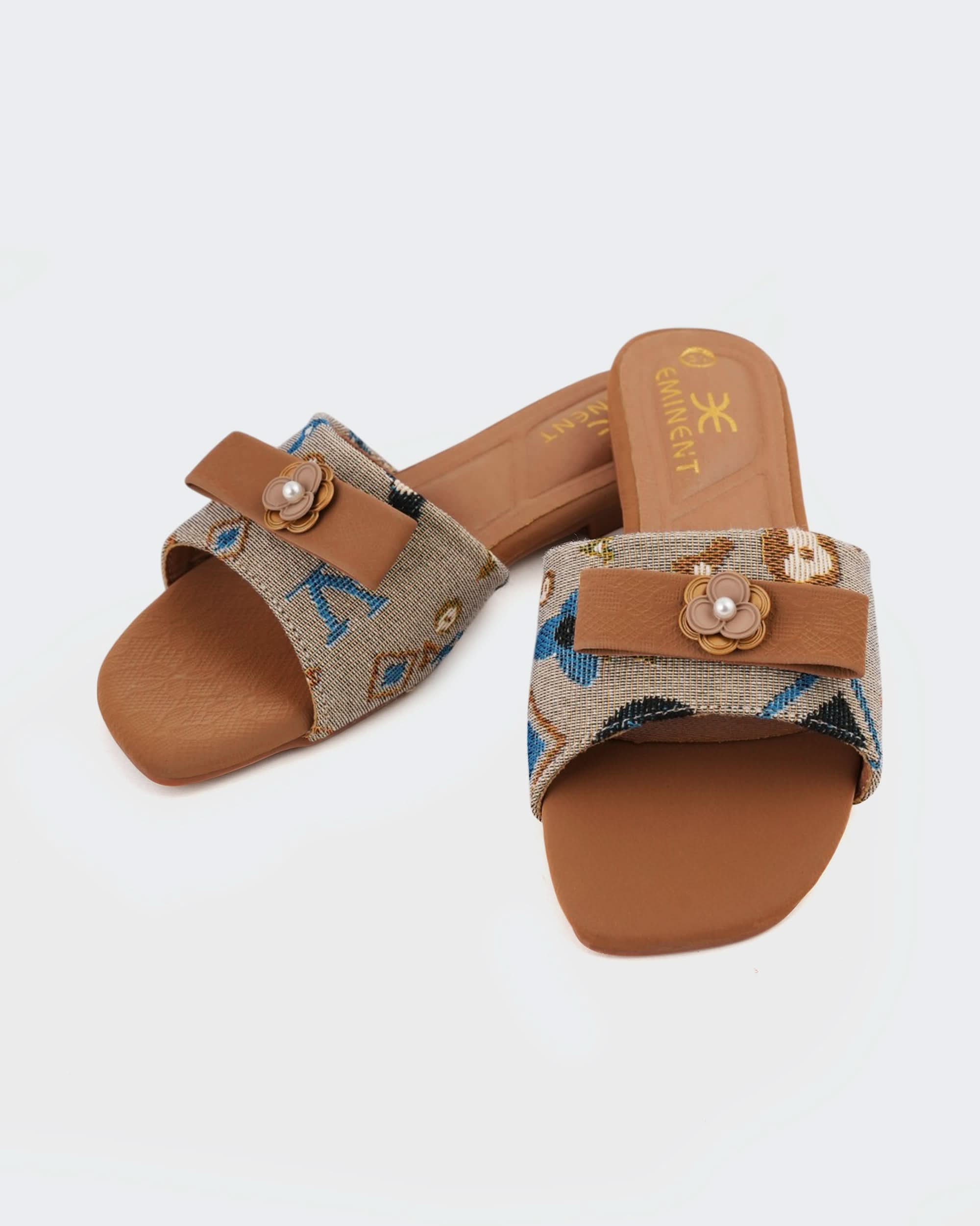 Eminent Girls' Casual Slippers