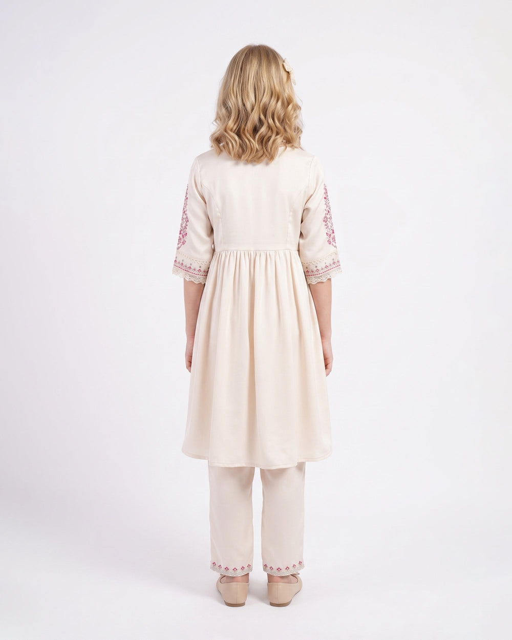 Eminent Girls’ Signature Embroidered 2 Pcs Suit