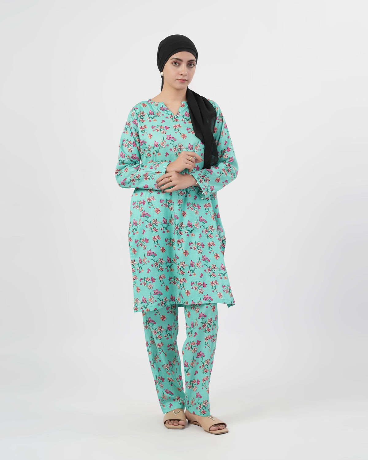 Valuables Women’s Printed Lawn 2 Pcs Suit