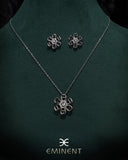 Eminent Women's Locket Set