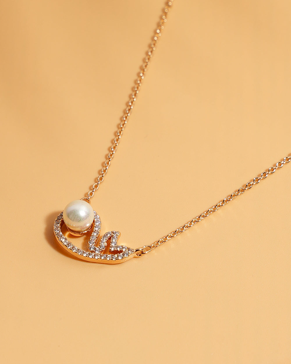 Eminent Women's Locket Set