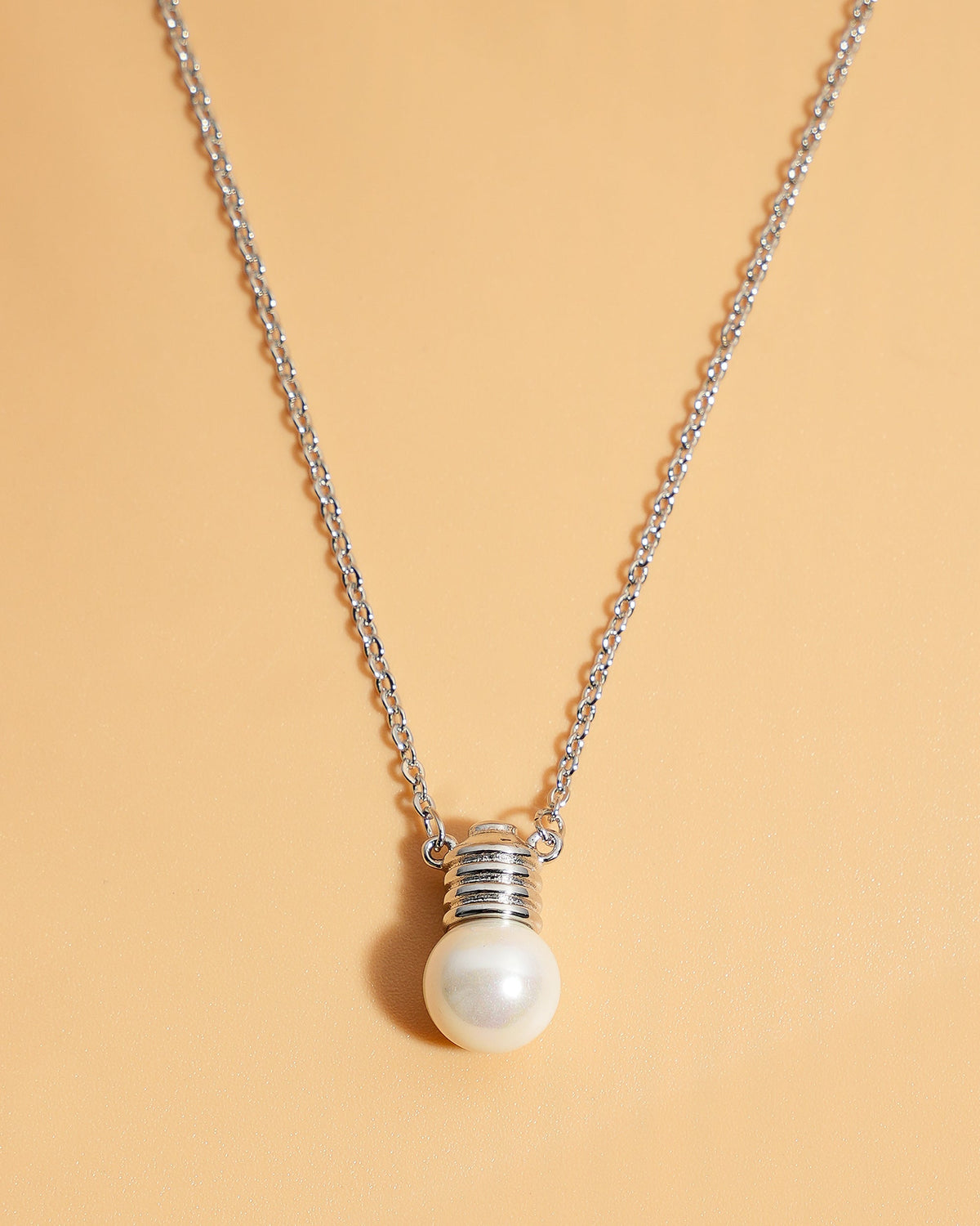 Eminent Women's Locket Set | Mannats Collection