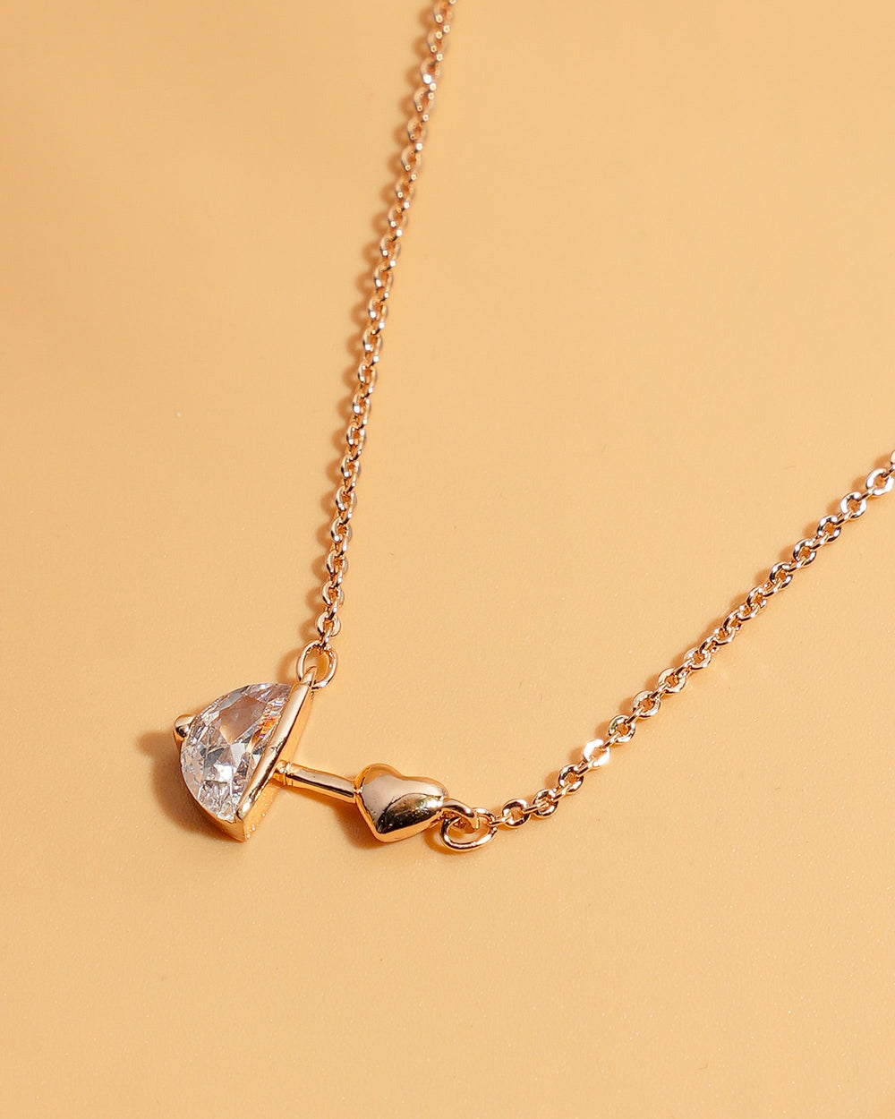 Eminent Women's Locket Set