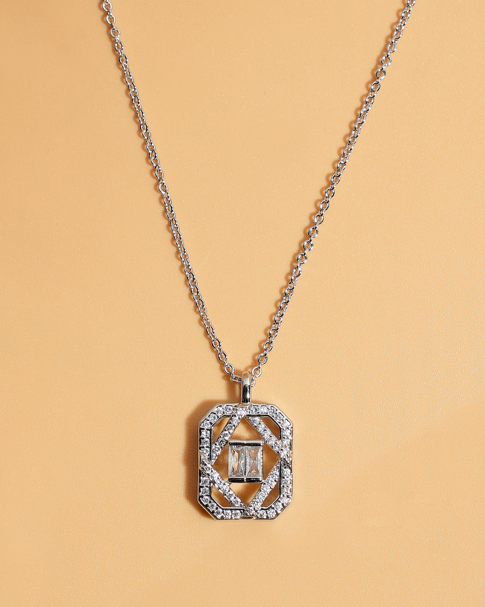 Eminent Women's Locket Set