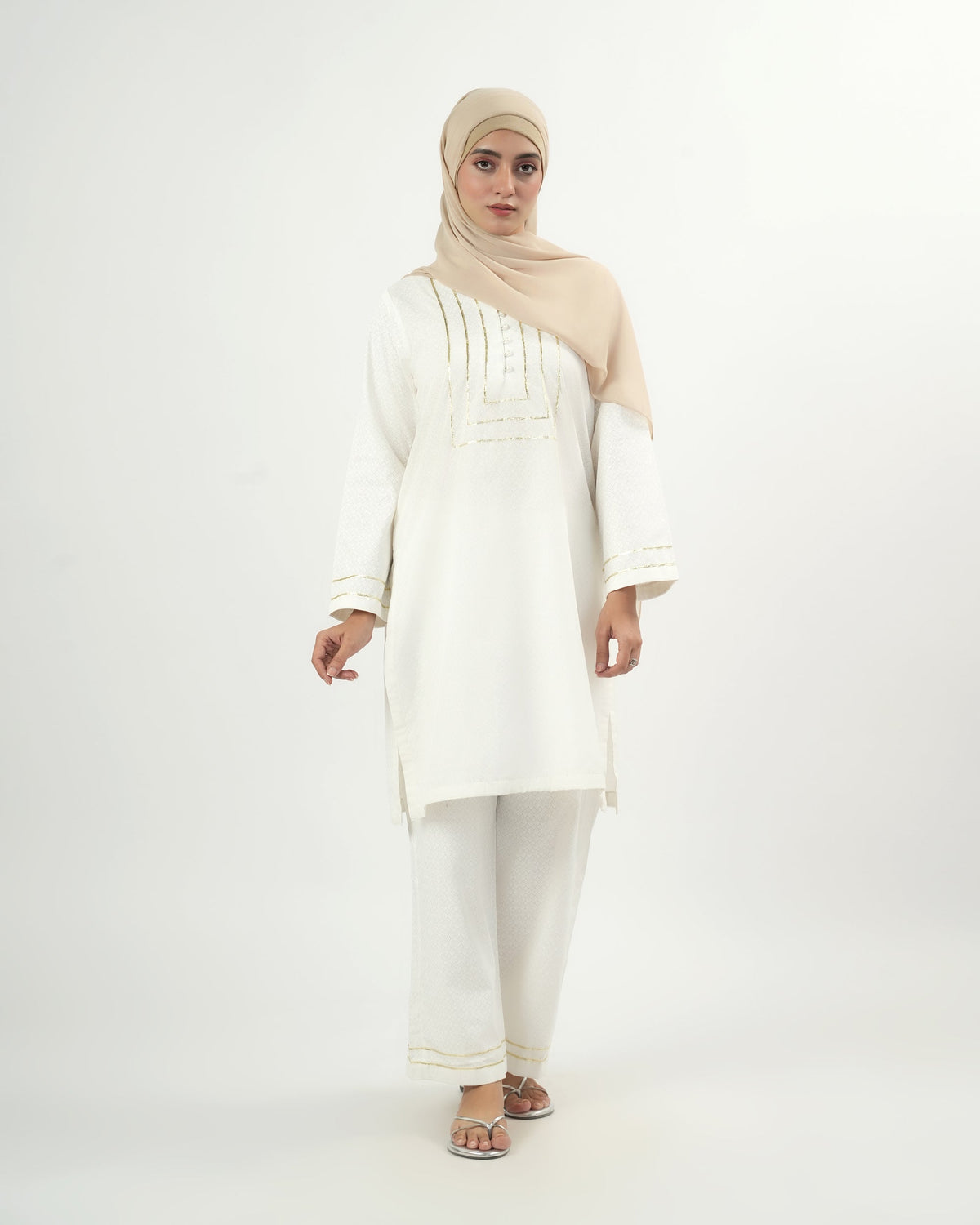 Valuables Women's Printed 2 Pc Suit
