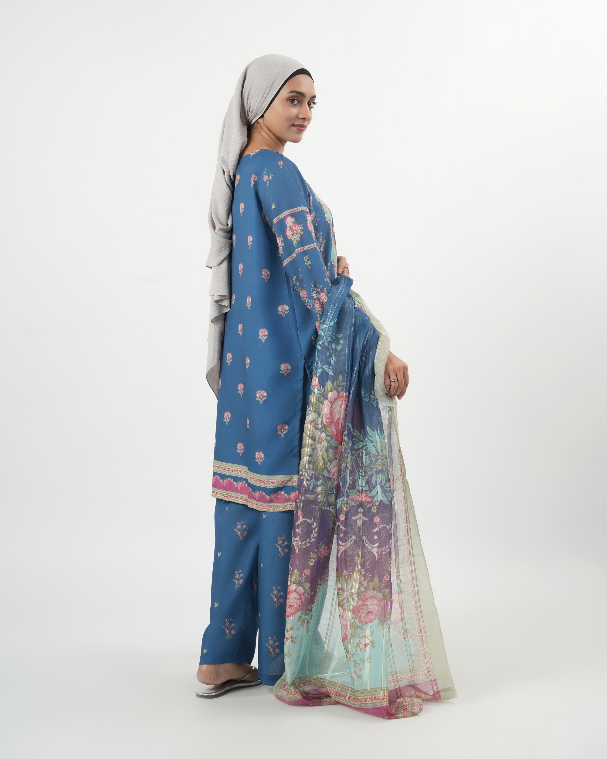 Valuables Women's Printed 3 Pc Suit