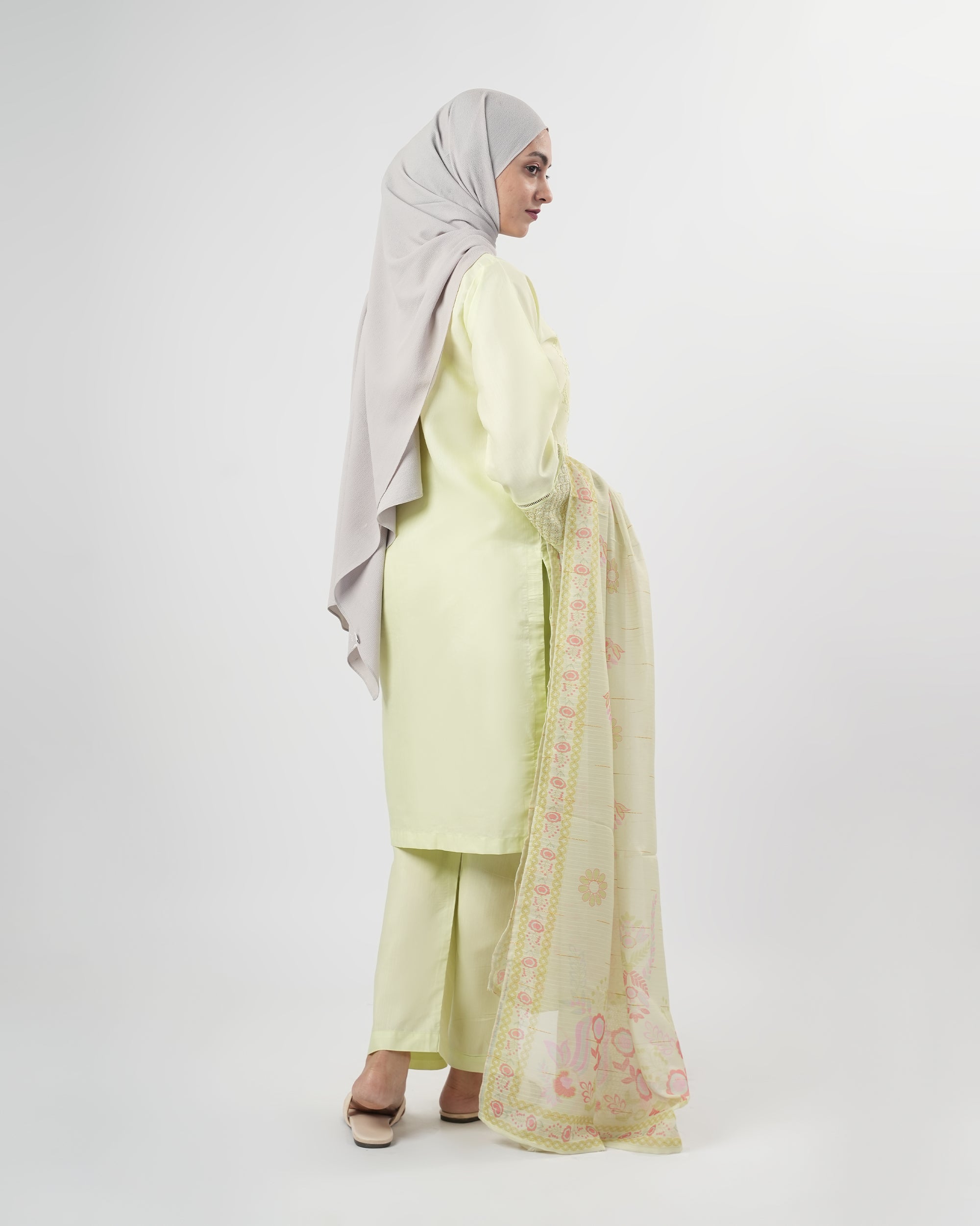 Valuables Women Embroidered 3Pcs Suit