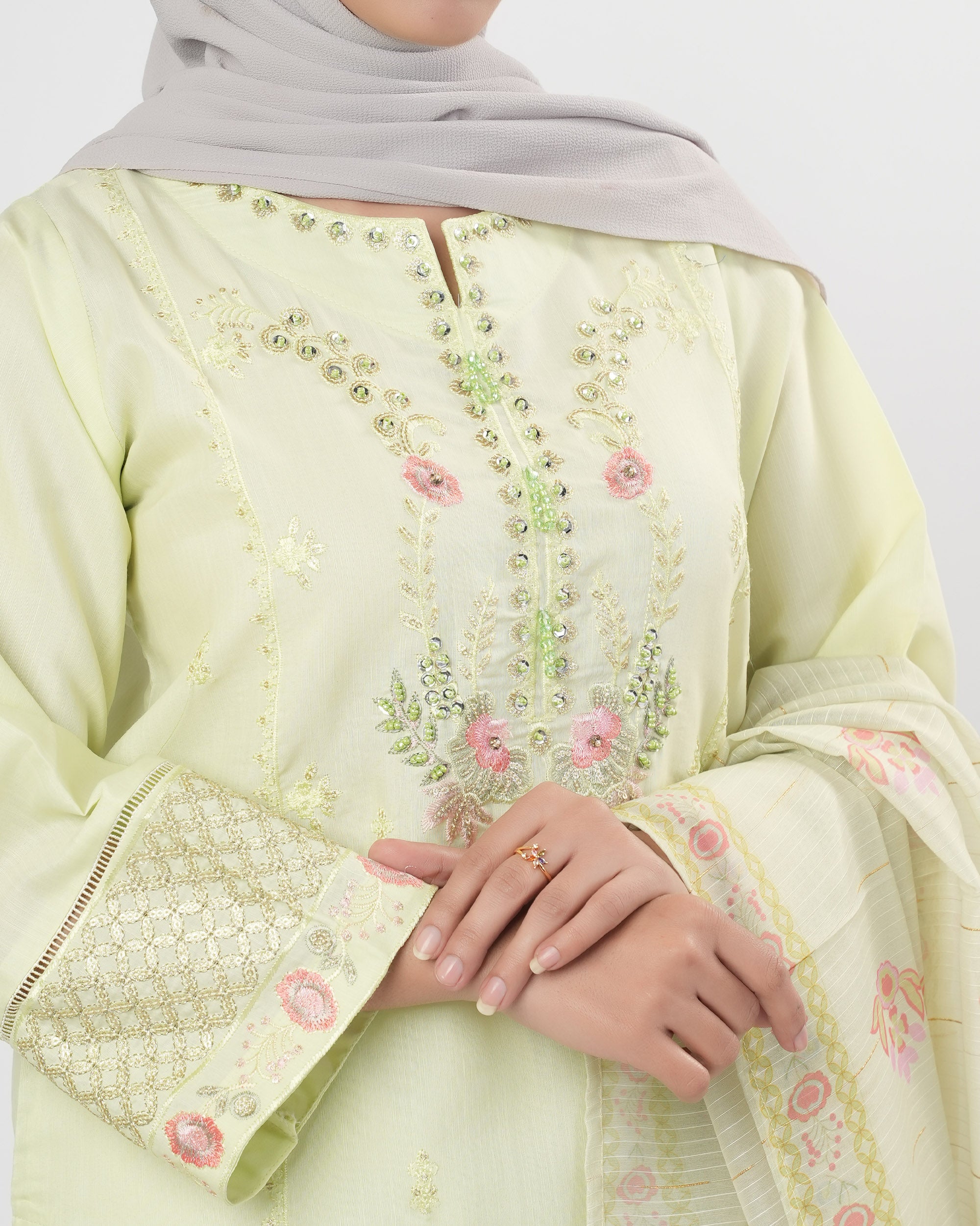Valuables Women Embroidered 3Pcs Suit