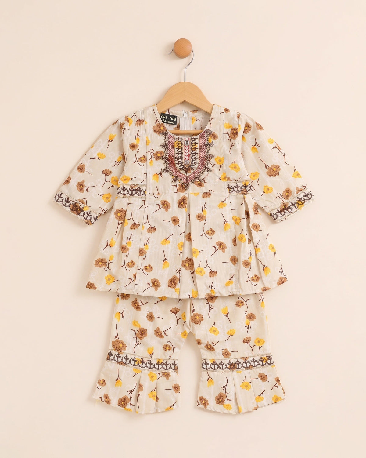 Newborn Girls 2 Pc Suit