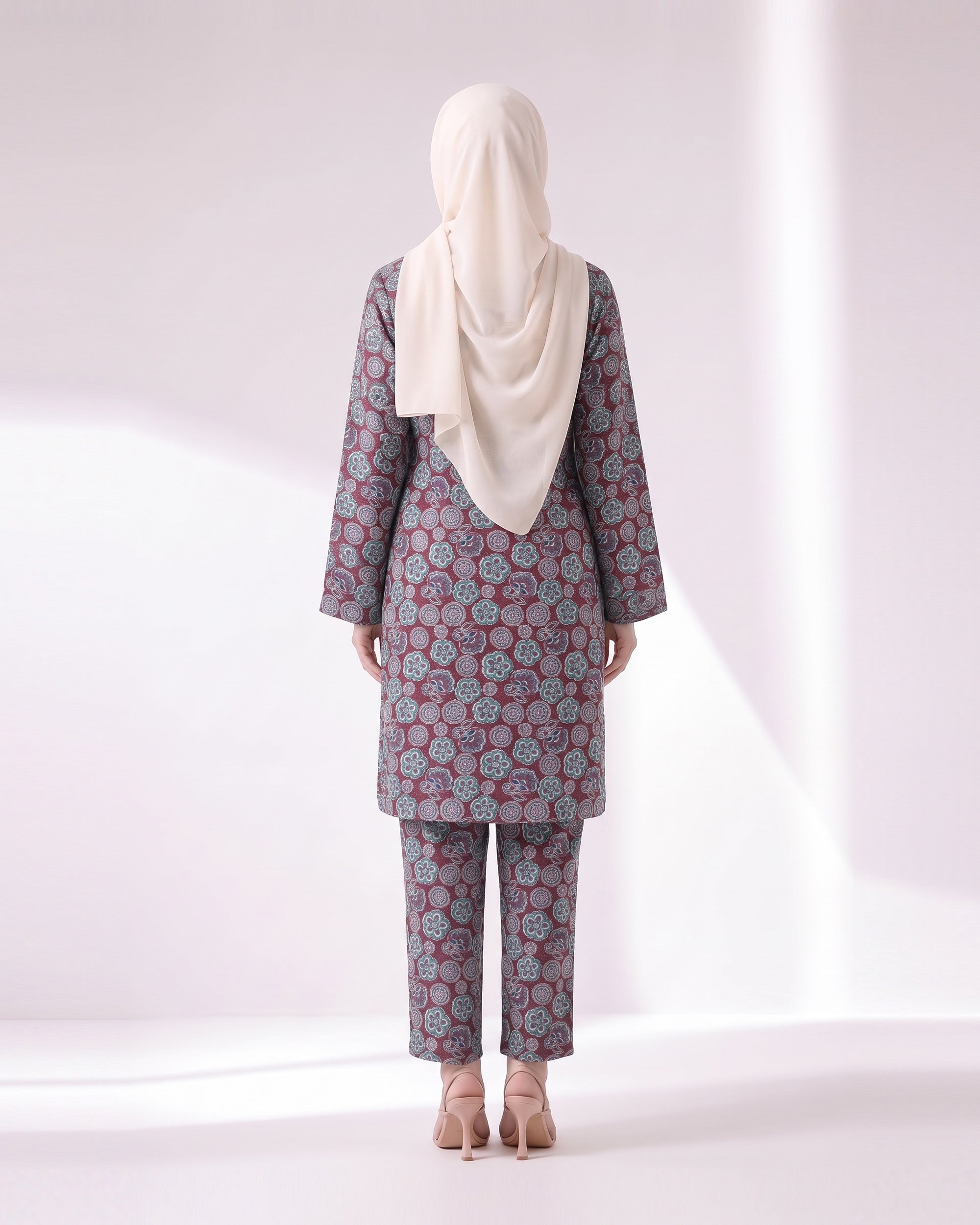 Women's Unstitched Printed 2 Pc Suit