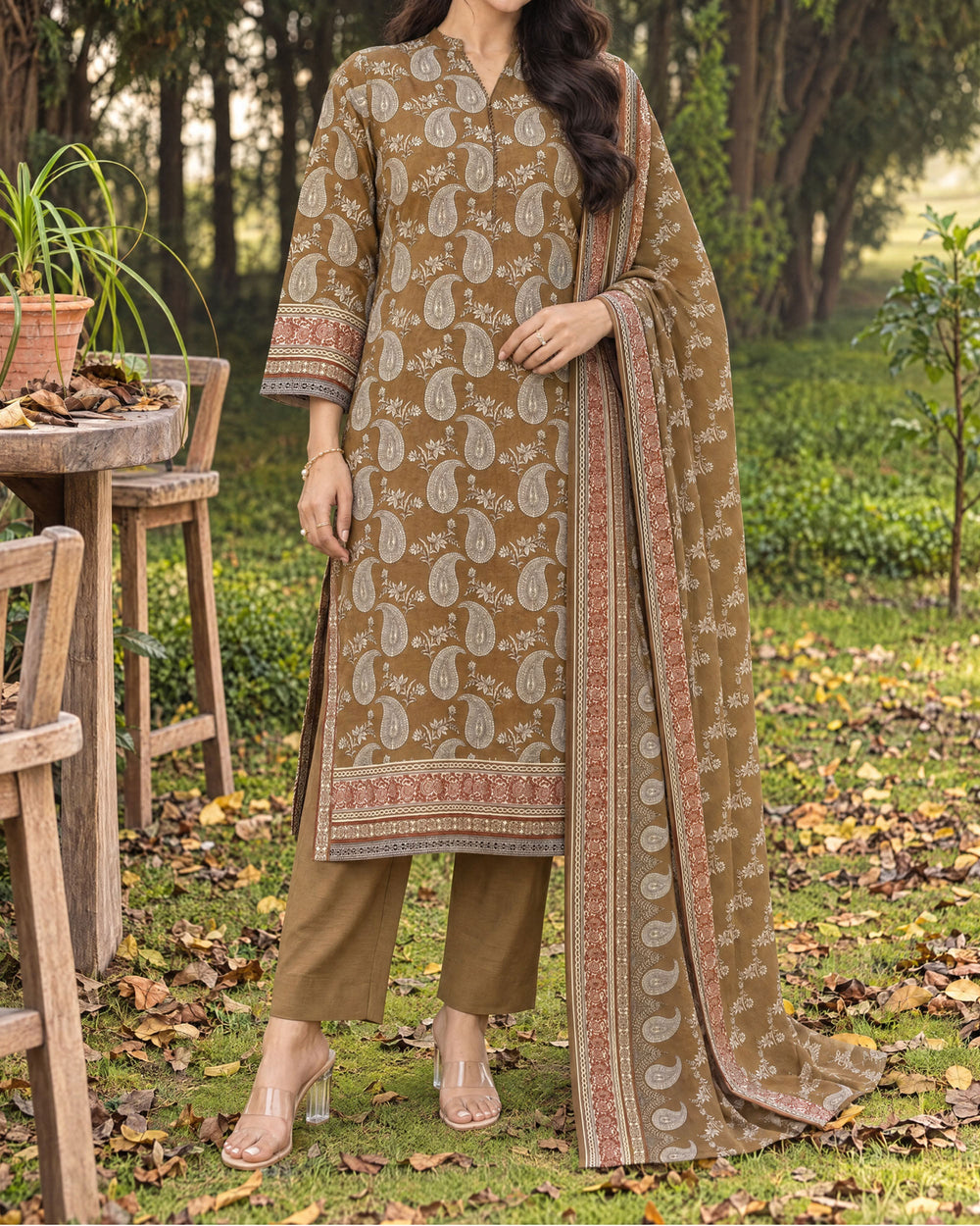 Zarineh Everyday Khaddar Printed Suit - 3 Pc