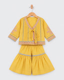 Eminent Newborn Girls Ethnic Signature 2 Pc
